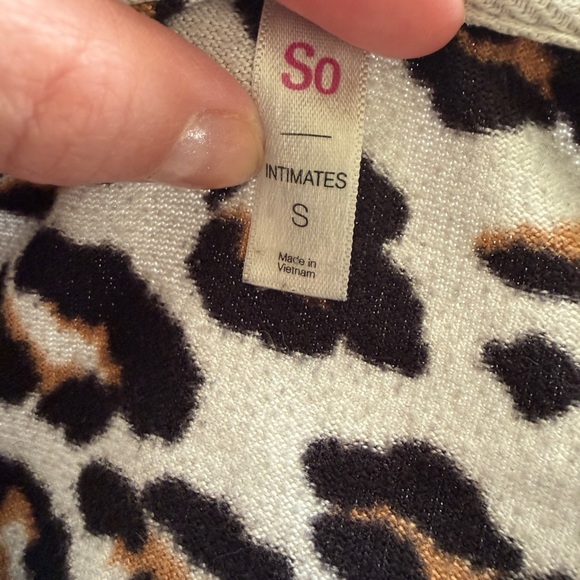 SO Intimates Leopard Pajama Set - Picture 8 of 8